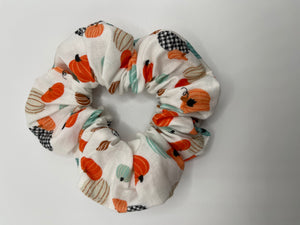 Fall Pumpkin Scrunchie